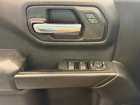 Used 2023 Chevrolet Silverado 1500 Custom RWD image 25