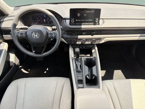 Certified 2025 Honda Accord LX image 16