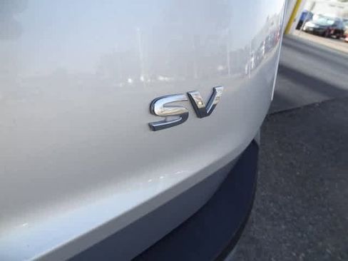 Used 2023 Nissan Rogue SV image 42