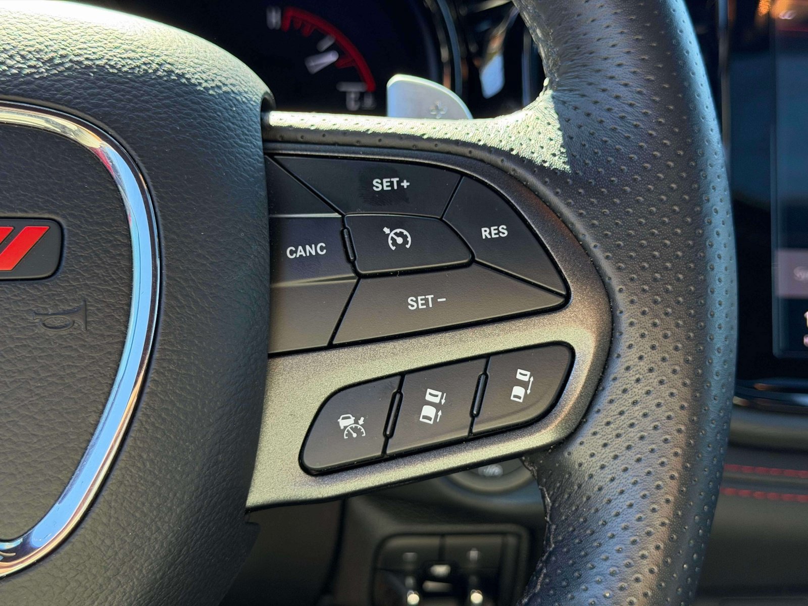 Used 2025 Dodge Durango R/T AWD/4WD image 22