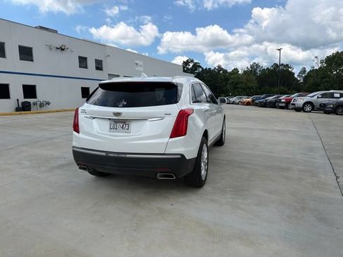 Used 2017 Cadillac XT5 Premium Luxury FWD image 19