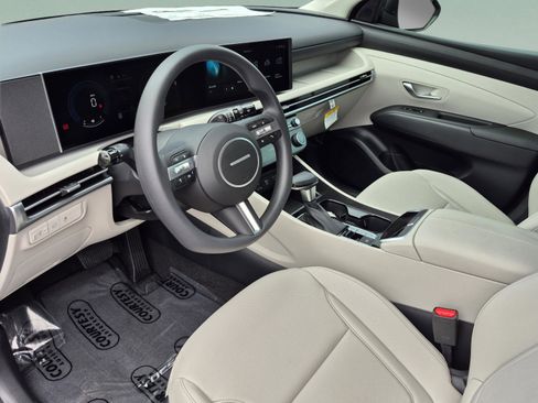 New 2026 Hyundai Tucson SEL Plus FWD image 19