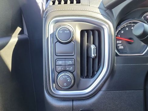 Certified 2022 Chevrolet Silverado 1500 RST image 22