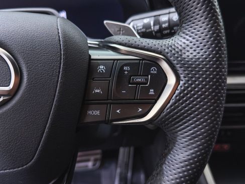 Used 2024 Lexus TX 500h AWD w/ Technology Package image 39