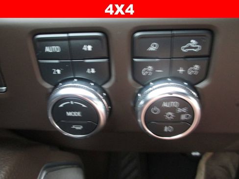 Used 2022 GMC Sierra 1500 Denali AWD/4WD image 31