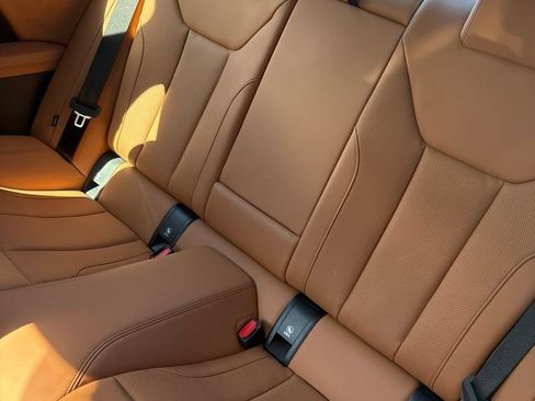 Certified 2024 BMW 430i Coupe w/ Convenience Package RWD image 8