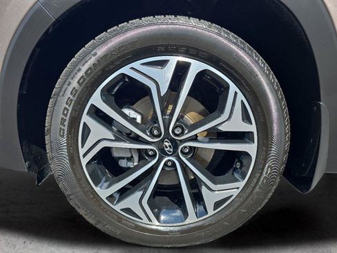 Used 2019 Hyundai Santa Fe FWD image 32