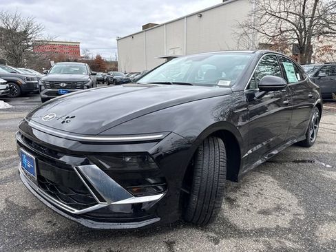 New 2026 Hyundai Sonata SEL image 3