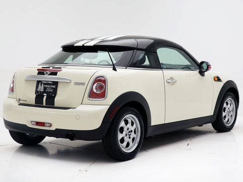 Used 2014 MINI Cooper Coupe FWD image 9