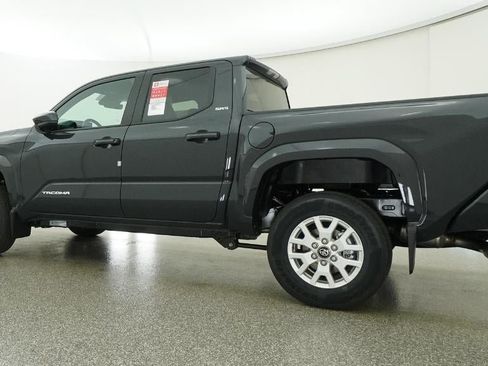 New 2026 Toyota Tacoma SR5 RWD image 20