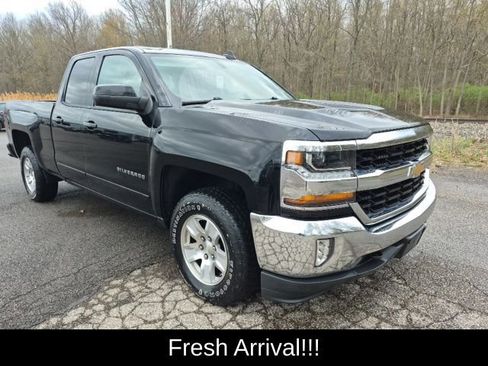Used 2018 Chevrolet Silverado 1500 LT w/ All Star Edition image 10