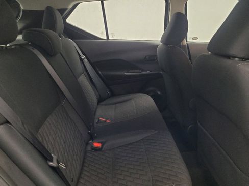 Used 2021 Nissan Kicks S FWD image 19