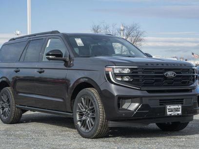 New 2025 Ford Expedition Max Platinum w/ Stealth Performance Package