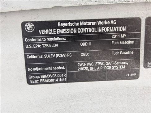 Used 2011 BMW 328i Convertible image 19