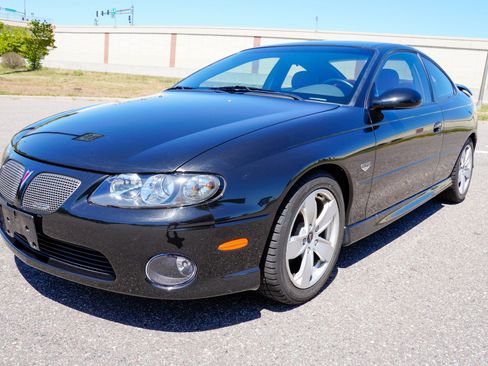 Used 2004 Pontiac GTO RWD image 8