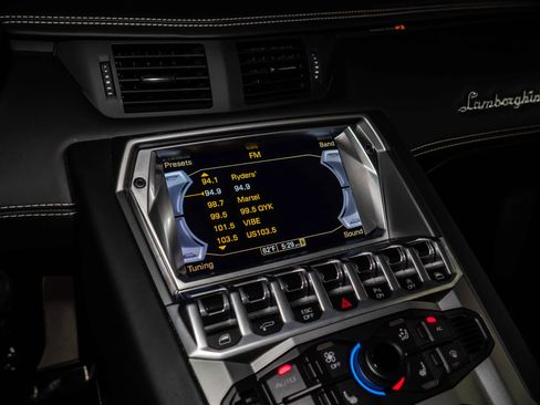 Used 2015 Lamborghini Aventador LP 700-4 image 26