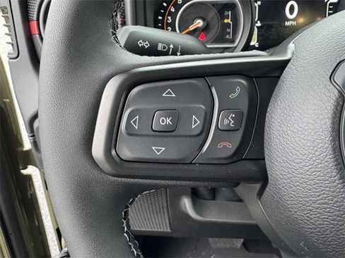New 2025 Jeep Wrangler Unlimited Rubicon image 8