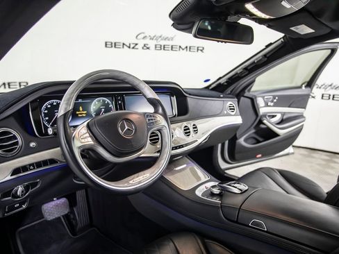 Used 2015 Mercedes-Benz S 550 Sedan image 20