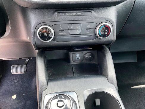 Used 2023 Ford Escape AWD image 30