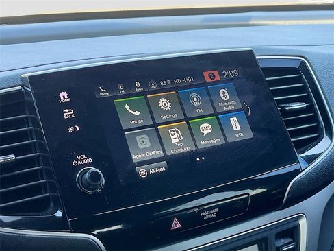 Used 2022 Honda Pilot Sport image 14