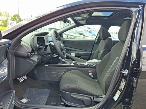 New 2026 Hyundai Elantra SEL Sport w/ Cargo Package image 5