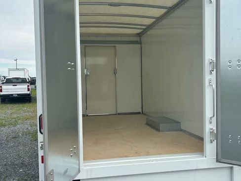 New 2023 Chevrolet Express 3500 w/ Power Convenience Package image 5