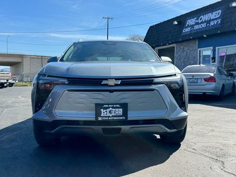 Used 2024 Chevrolet Blazer EV LT image 2