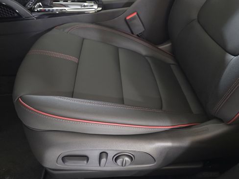 New 2026 Chevrolet TrailBlazer RS w/ Driver Confidence Package image 22