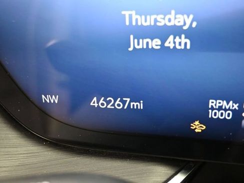 Used 2024 Buick Envision Preferred AWD/4WD image 17