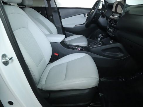 Used 2022 Hyundai Kona Limited w/ Cargo Package image 36