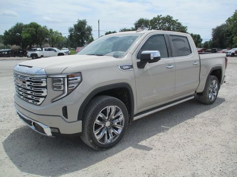 New 2026 GMC Sierra 1500 Denali AWD/4WD image 12