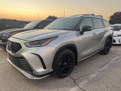 Used 2023 Toyota Highlander XSE