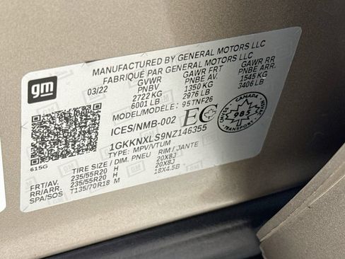 Certified 2022 GMC Acadia Denali w/ GMC Pro Grade Package AWD/4WD image 36