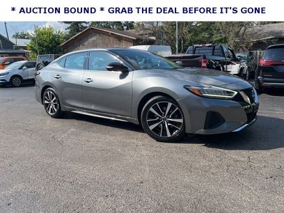 Used 2023 Nissan Maxima SV w/ Floor Mat Group