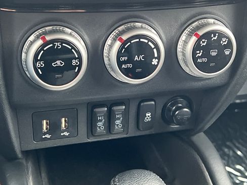 Used 2024 Mitsubishi Outlander Sport SE image 21