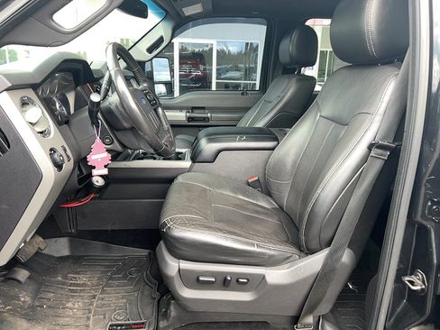 Used 2015 Ford F350 Lariat w/ Lariat Ultimate Package AWD/4WD image 20