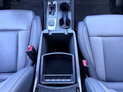 Used 2022 Subaru Ascent Onyx Edition image 21