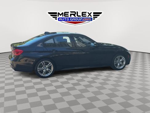 Used 2018 BMW 330i Sedan RWD image 8