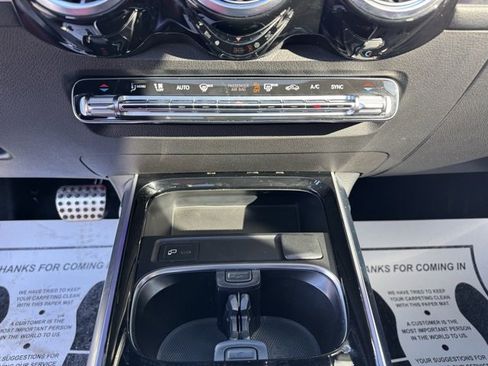 Certified 2021 Mercedes-Benz GLB 250 4MATIC image 17