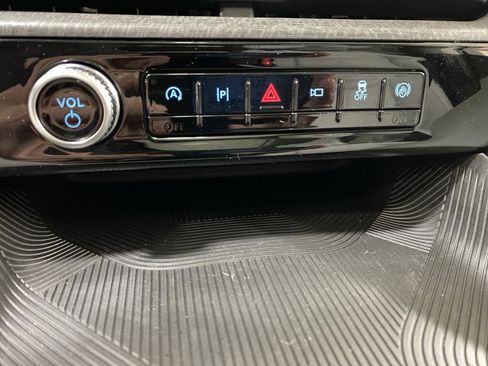 New 2026 Ford Explorer Platinum w/ LUX Leather Package image 24