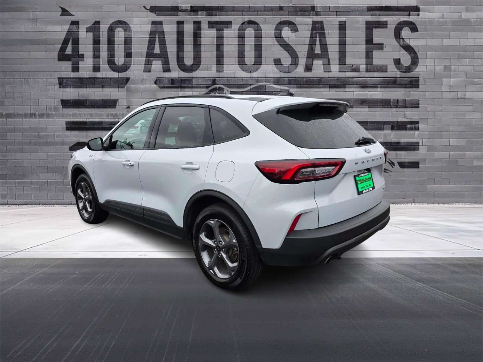Used 2025 Ford Escape ST-Line AWD/4WD image 9