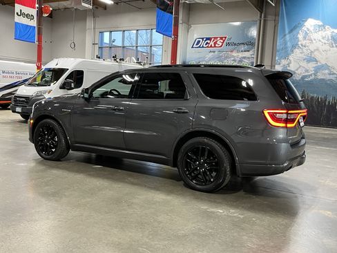 Certified 2025 Dodge Durango R/T image 3