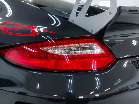 Used 2011 Porsche 911 GT3 RS image 29