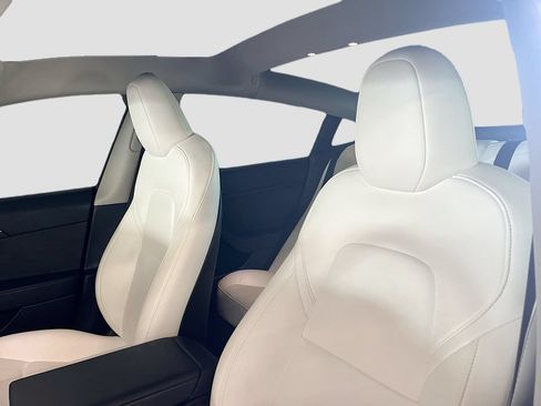 Used 2023 Tesla Model 3 Standard Range RWD image 21