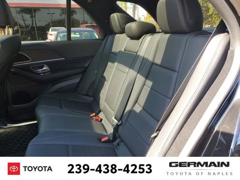 Used 2025 Mercedes-Benz GLE 450 4MATIC w/ AMG Line Exterior image 20