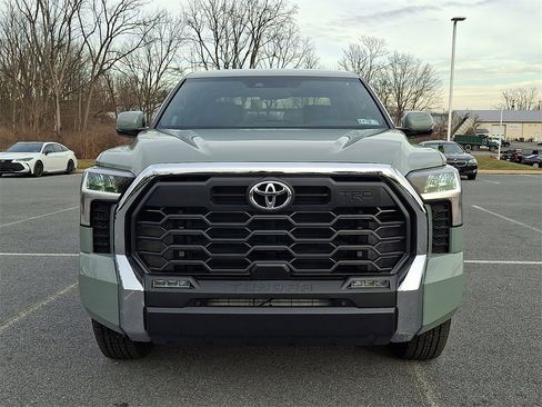 New 2026 Toyota Tundra SR5 image 2