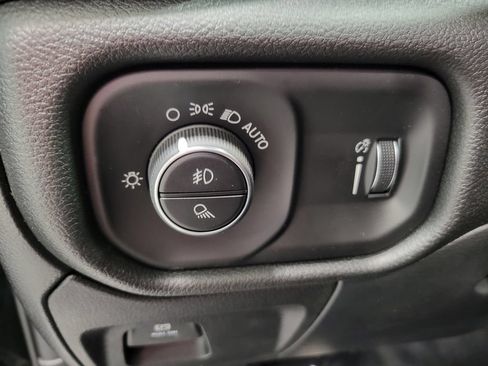 New 2026 RAM 1500 Big Horn AWD/4WD image 12