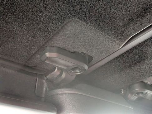 Used 2024 Ford Bronco Badlands image 26