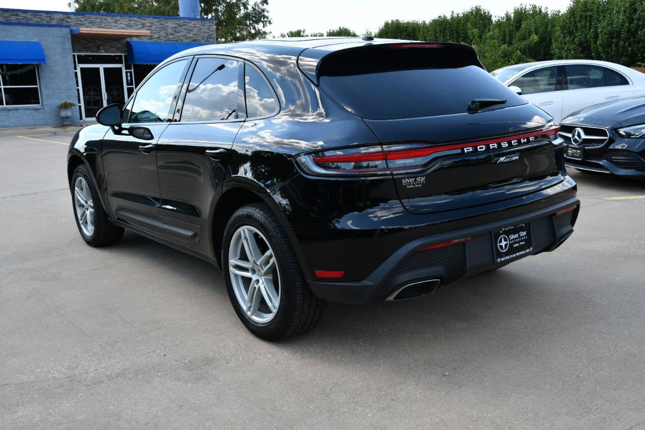 Used 2024 Porsche Macan AWD/4WD image 5