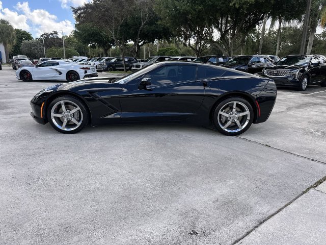 Used 2014 Chevrolet Corvette Stingray Coupe w/ 3LT Preferred Equipment Group RWD image 31